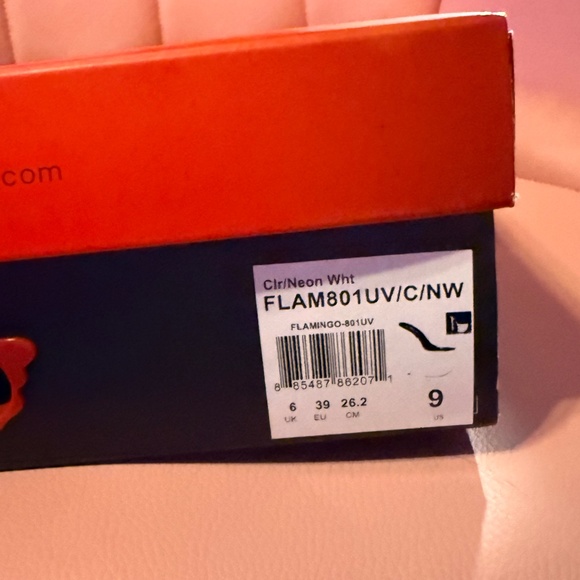 Pleaser 8" Flamingo #801- Clear & White UV Slides - Size 9 - Picture 5 of 6